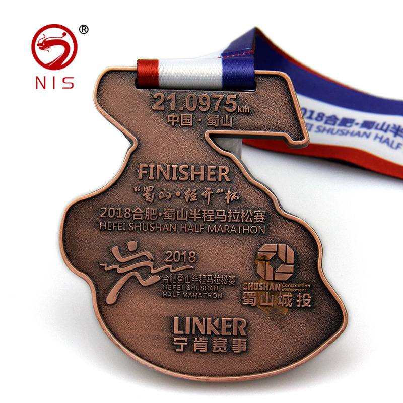 2024 high quantity concise design fiesta marathon gold metal medal