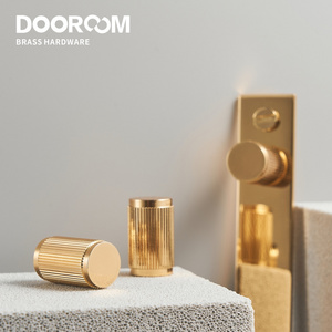 Dooroom Brass Stripe Furniture Handles Shiny Gold With Plate Cupboard Wardrobe Dresser Shoe Box Drawer Cabinet Handles Knobs