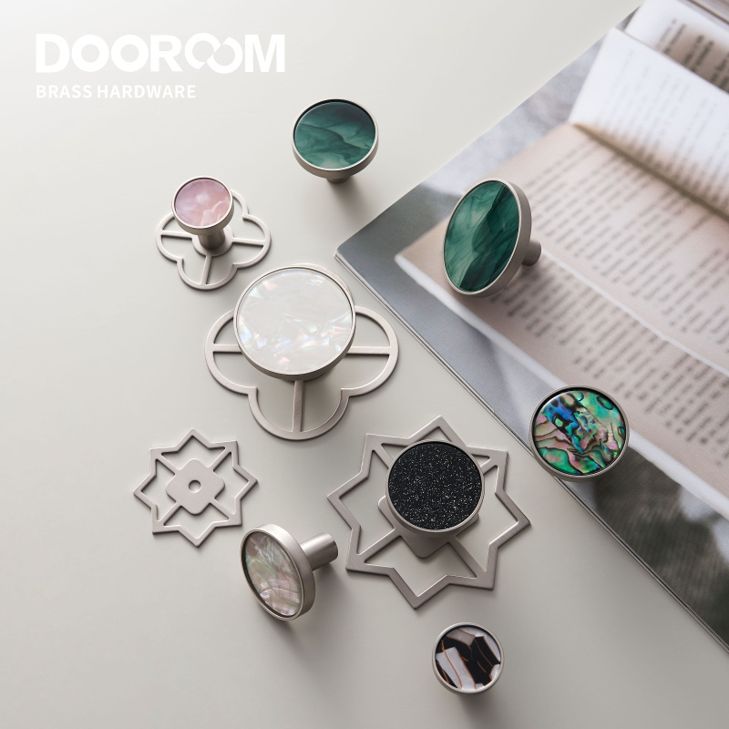 Dooroom Brass Furniture Handles Colorful Shell Matt Brushed Nickel Pulls Wardrobe Dresser Knobs Cupboard Cabinet Drawer Knobs