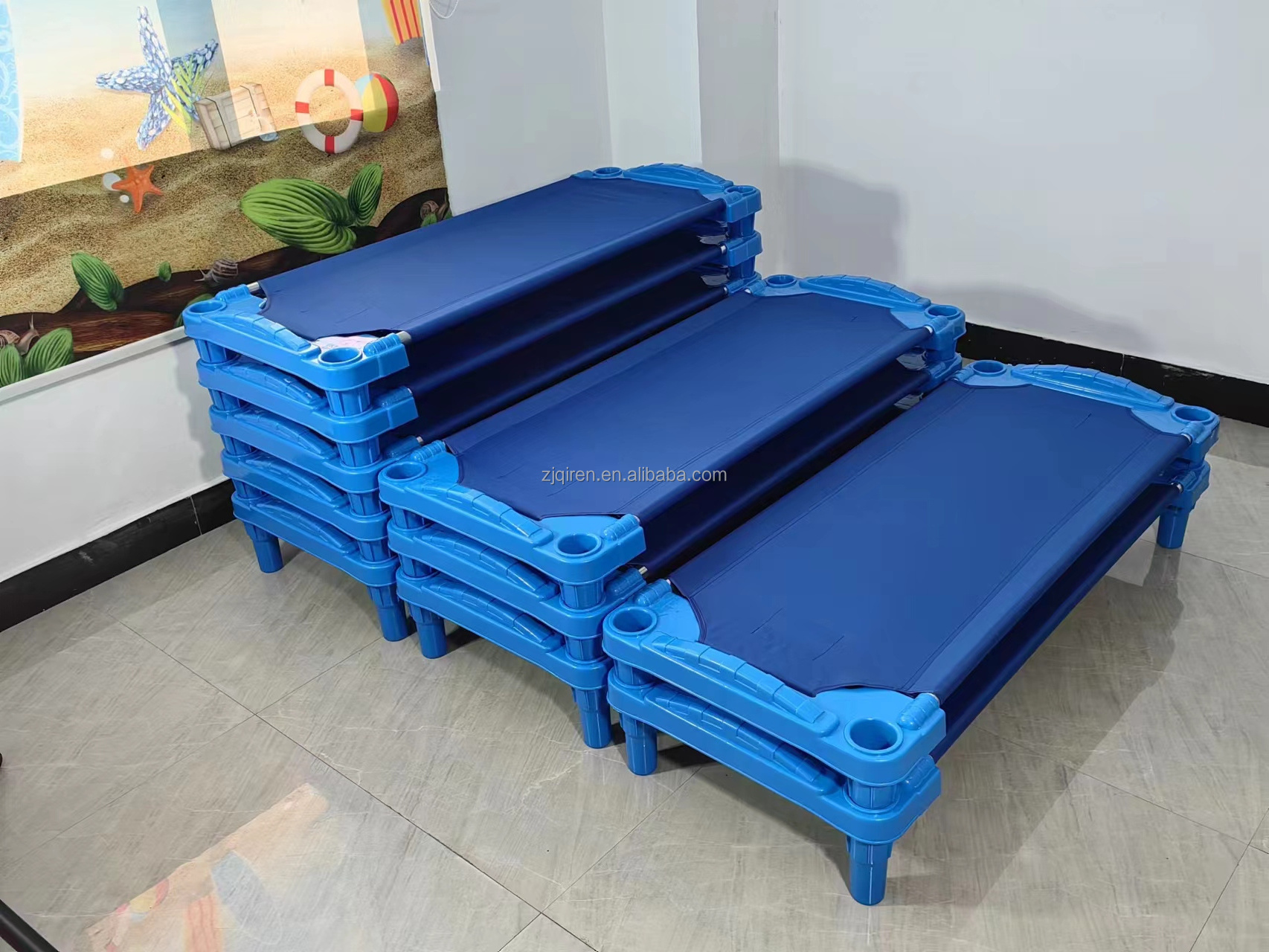 Factory directly Kindergarten daycare nap Stackable children's beds Blue Canvas Bed for school