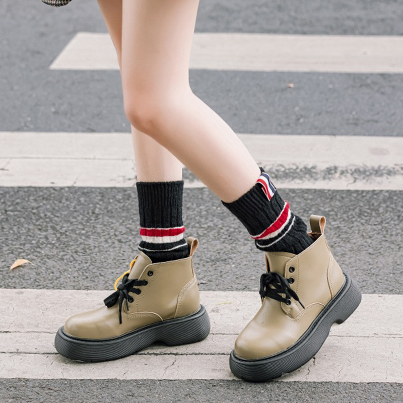 Autumn and Winter New Deer Plush Thickened Solid Color Pile Socks Women's Ins Same Style Internet Celebrity Thick Line Calf Sock