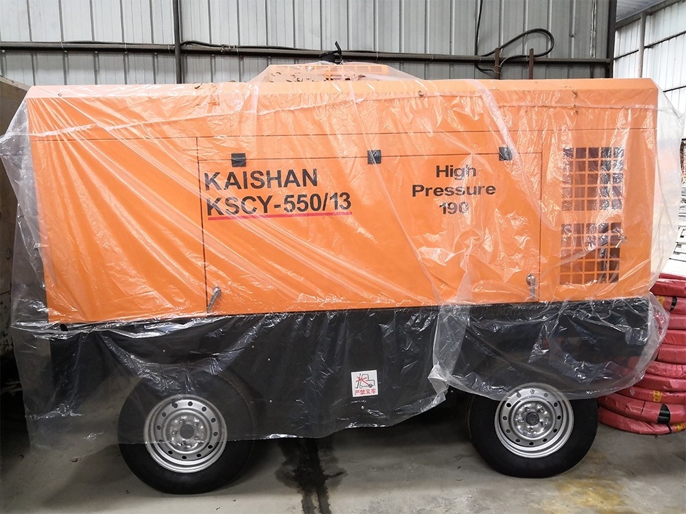 Kaishan lgb KSCY550-13 550CFM Mobile Screw Air Compressor for Sand Blasting