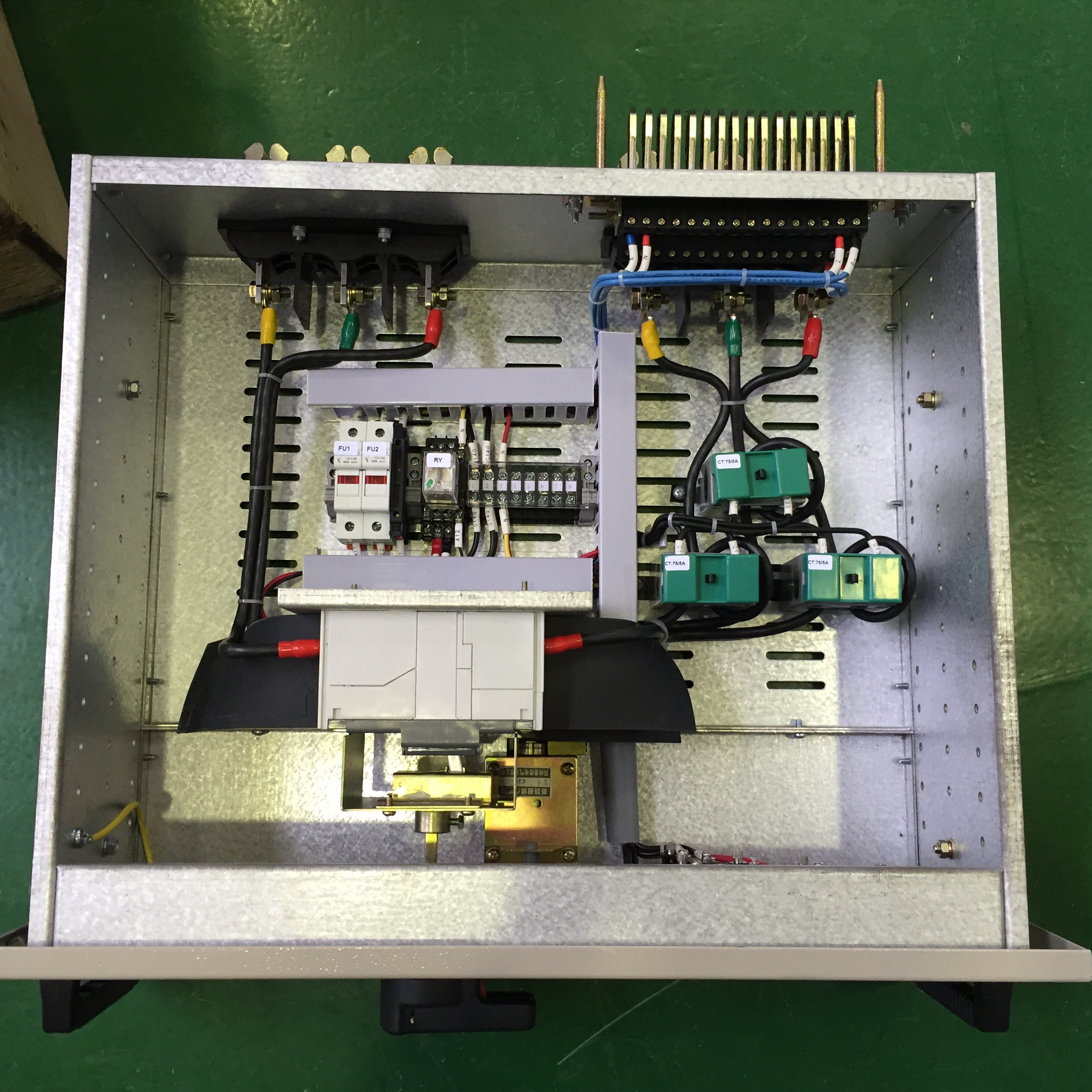 GCK GCS MNS AC Low-Voltage Withdrawable Switch Distribution Cabinet 24kv Rated Three-Phase Switchgear Made of Aluminum Metal