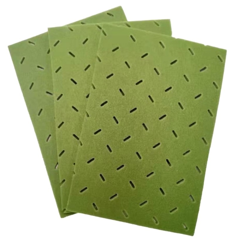 Sports Flooring Underlay 8mm Xpe Artificial Grass Shock Pad Synthetic Grass Soccer Green 6-8 Years