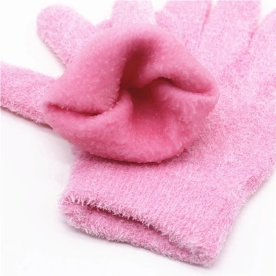 Hot Selling Pink Moisturizing Gel Socks Gloves Set Rose Spa Gel Sock Hand Foot Cracked Skin Whitening