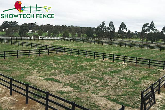 Black Cheap PVC Vinyl Horse Fencing