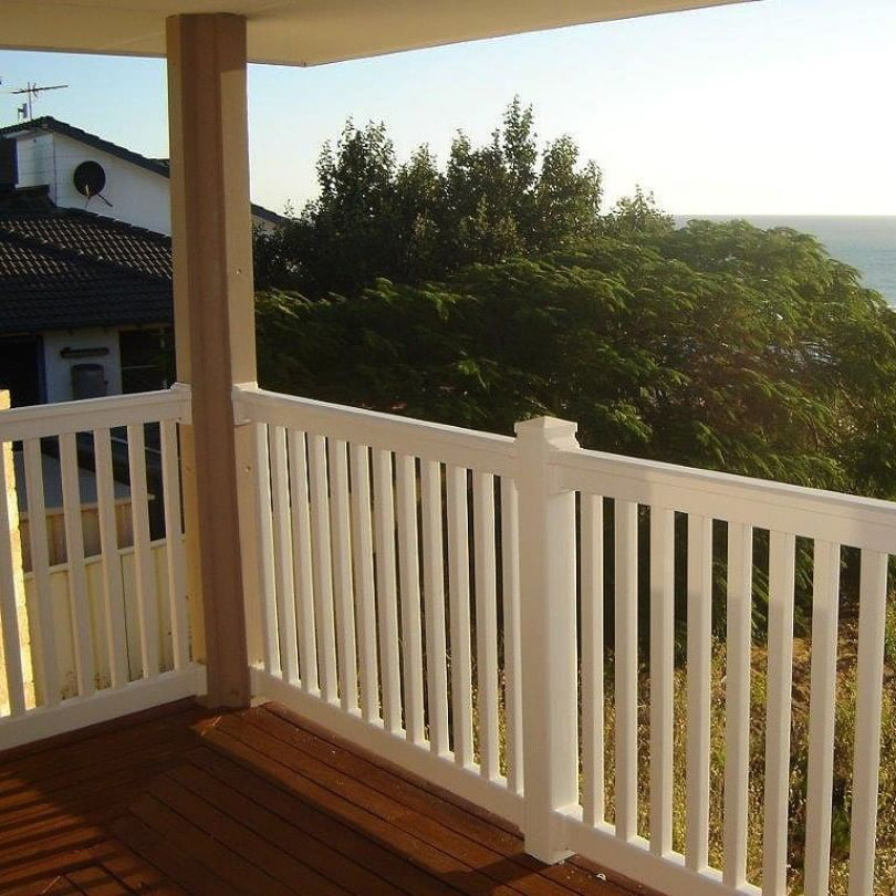 Customized pvc balcony railing /pvc deck railing/pvc wood stairs handle