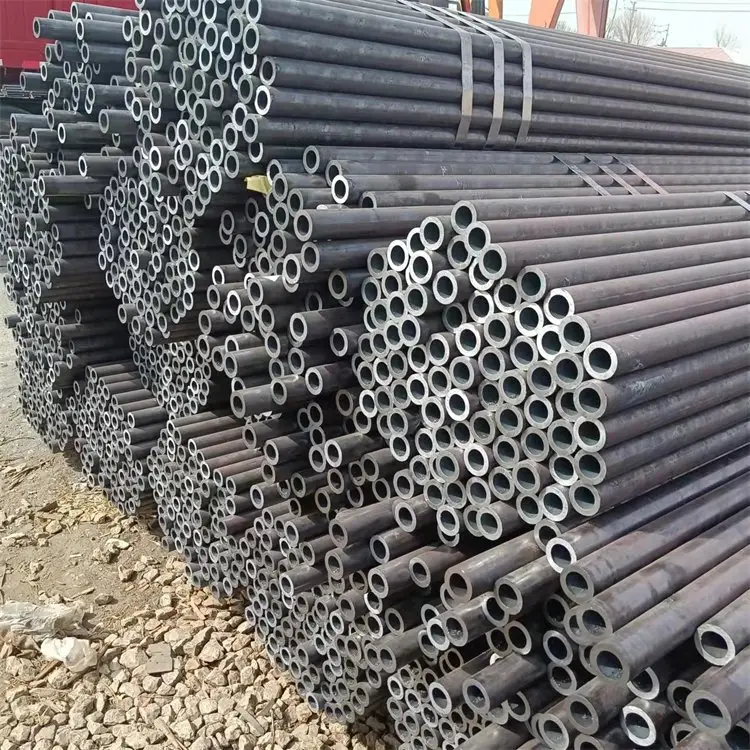 Hollow Pipe Carbon Steel Ms Iron Tubes Cheap Price Erw Black Seamless Square Steel Pipes