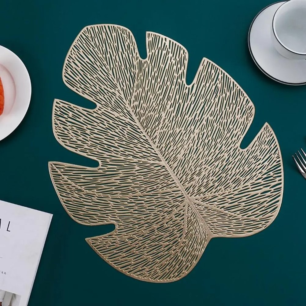 Custom made leaf shaped PVC placemat hollow clear placemats for kitchen dining table