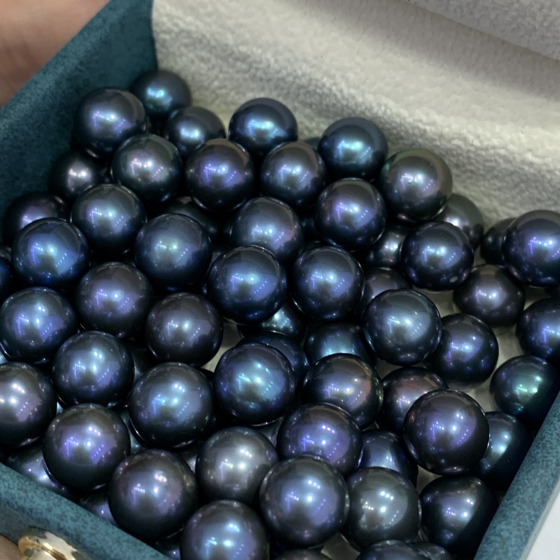 8-8.5 AAAAA Grade Natural Real Genuine freshwater Black Round Loose Tahiti Tahitian Sea Loose Pearl Price wholesale