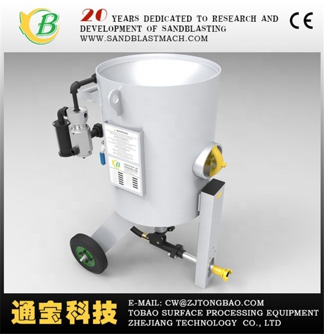 Portable Sandblast machine Movable sandblasting pot industrial sandblasting equipment for sale