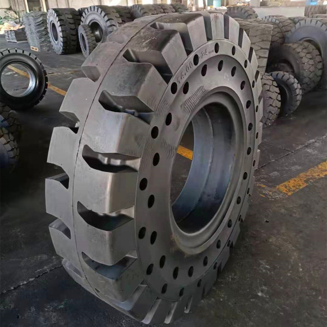 SANY Container Reach Stacker Parts Forklift OTR Solid Tires 14.00-24