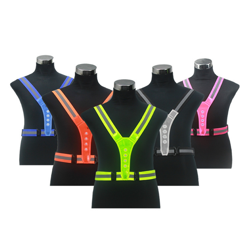 2022 Popular Led Light Night Running Vest Reflective Running Vest Front Light Chest Outdoor Running Lights