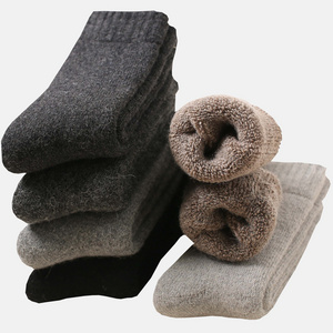 Custom logo Mens Solid Color Floor Fuzzy Thicken Coral Fleece Crew Socks Sleeping Tube Socks