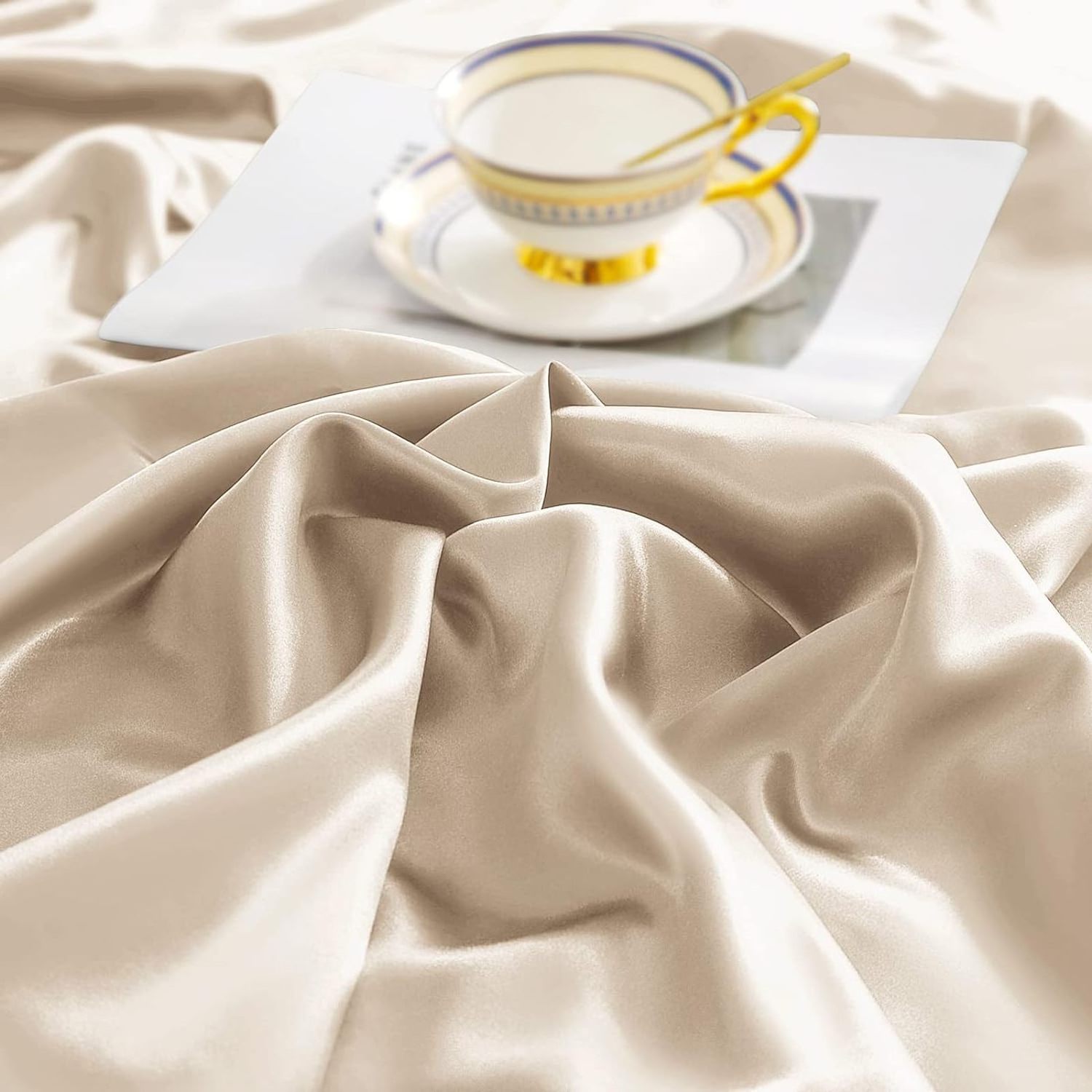 Silky Satin with 1 Fitted Sheet 1 Flat Sheet and 2 Pillowcases Cooling Satin Bedding Sheets