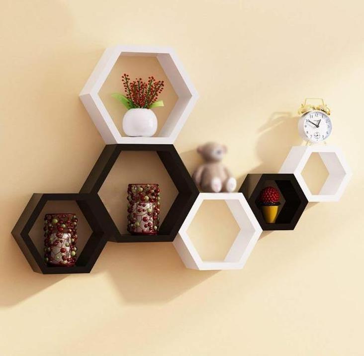 Hexagon Designer honeycomb Ornament Modular wall shelf Floating Storage Shelf, Set of 3