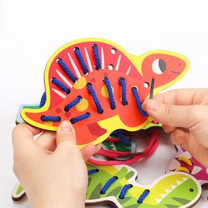 Customized Dinosaur Lacing Cards Wooden Threading rope Travel Preschool Games Fine Motor Skills Educational Baby Toys For Kids