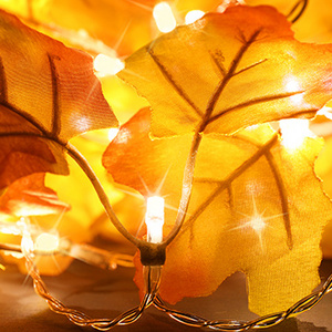 Wholesale Autumn Harvest Thanksgiving Christmas Tree LED Lights Maple Leaves Led Garlands Lights for Garden Holiday Decoration