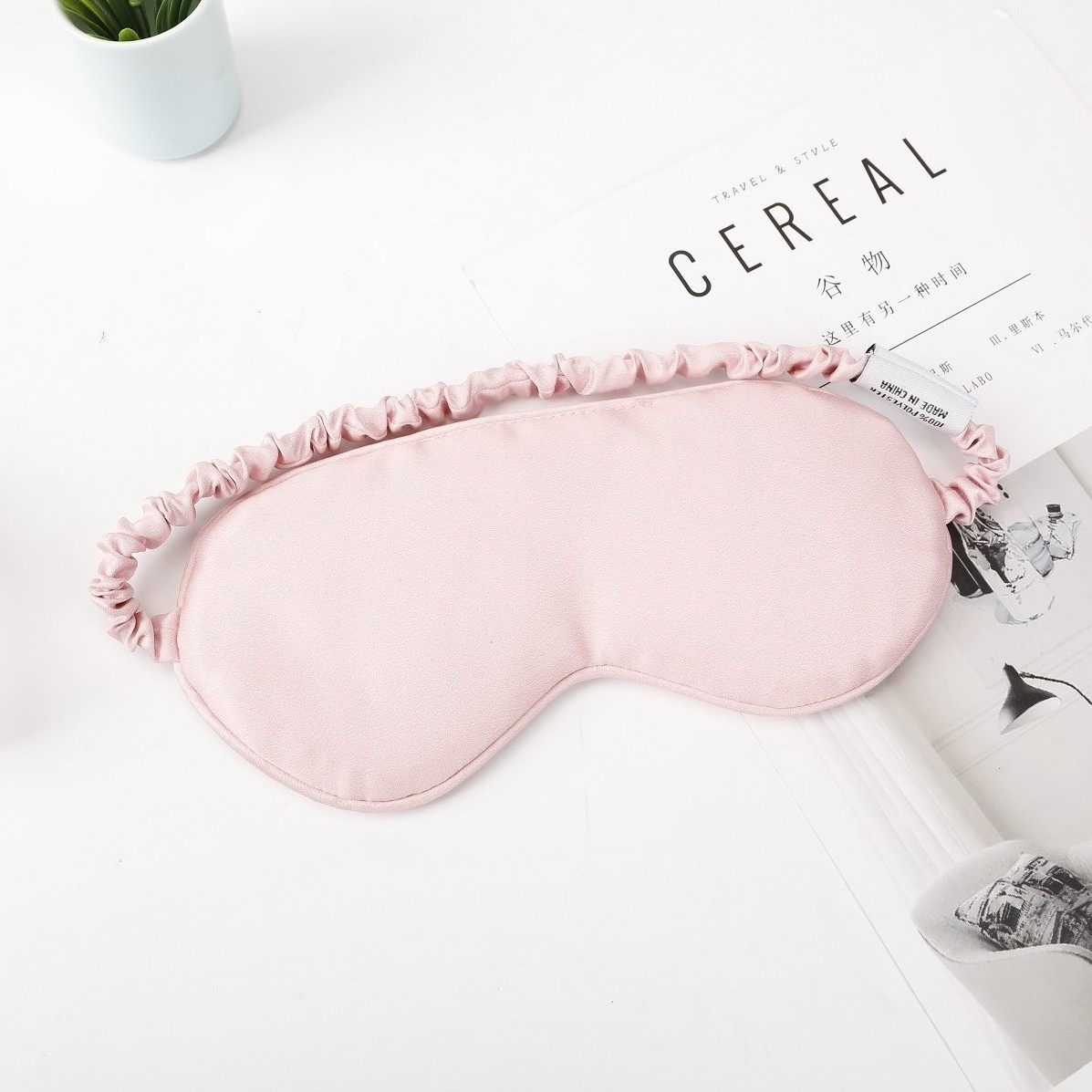 Wholesale Custom Logo Luxury Travel Eyemask Satin Silk Sleep Mask Eye Mask With Pouch