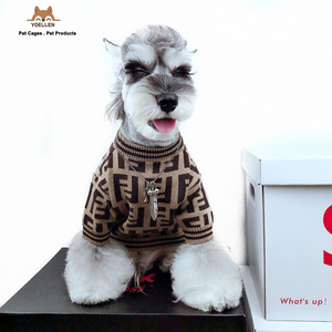 YOELLEN Wholesale hot selling  fashion cat small dog apparel winter sweater luxury designer brand dog pet clothes