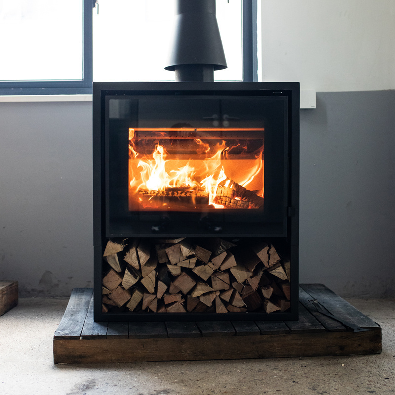 New Design Minimalism Wood Stove R1202A Freestanding Black Steel Wood Burning Fireplace Stove Indoor Heating With Firewood Box