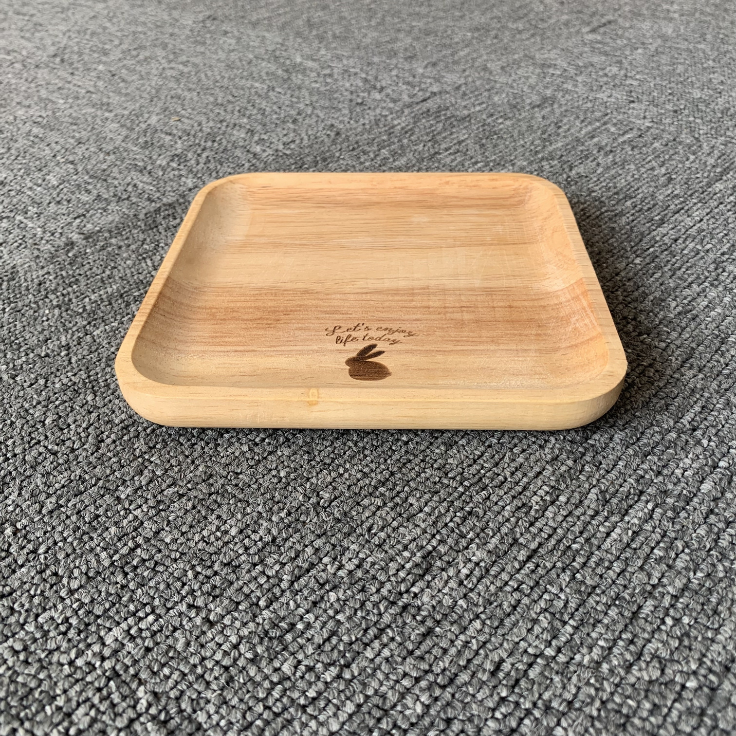 High quality biodegradable natural wood small trays various cute shapes of wooden dinner trays small trays