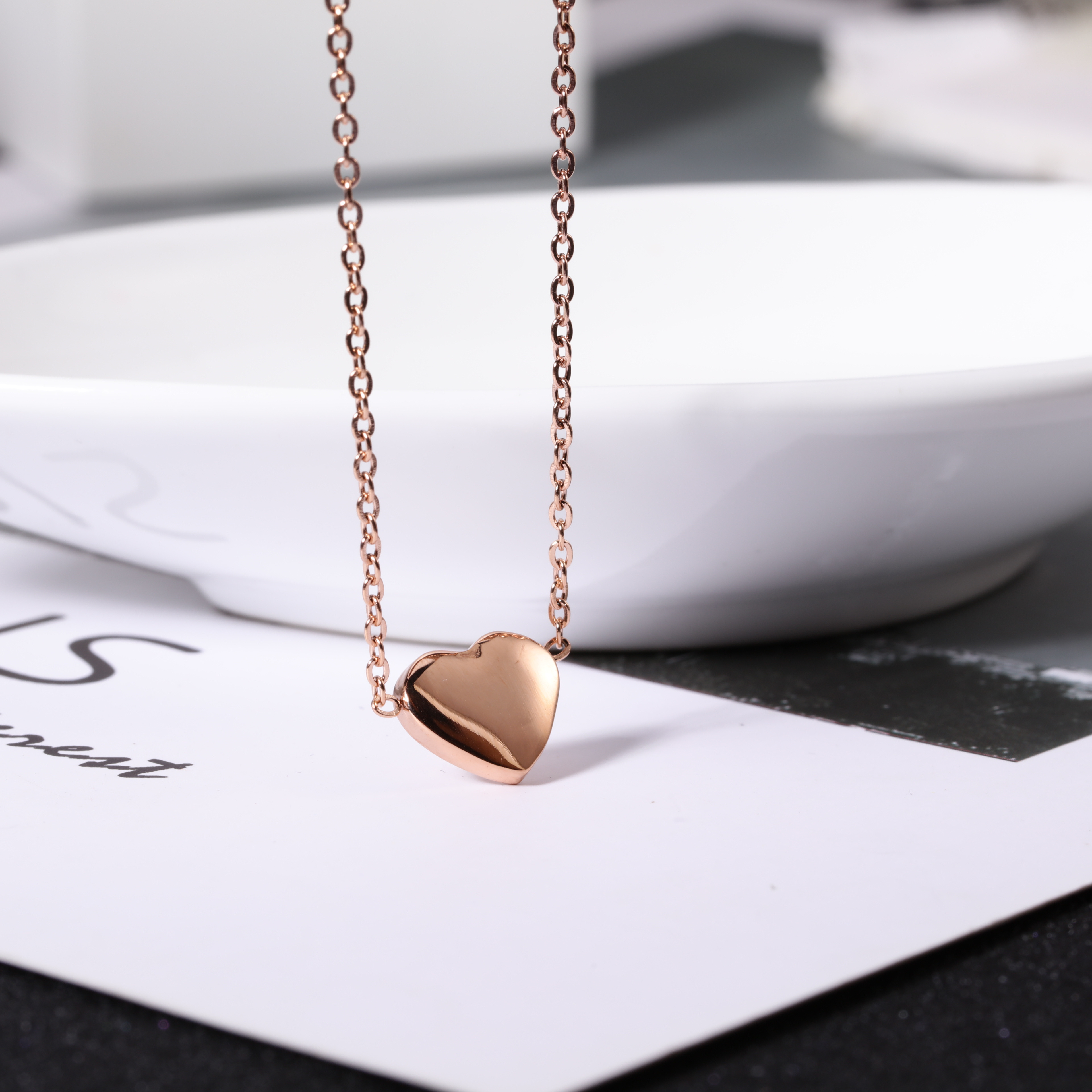 Stainless Steel Necklace PVD Plated Tarnish free Waterproof Dainty Tiny Love Heart Pendant  Necklace For Women Girl Gift