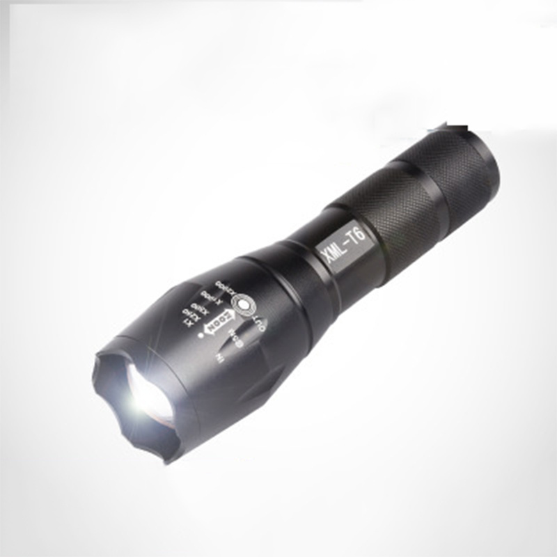 2020 Professional Flashlight T6 Telescopic Zoom Strong Light Long-range LED Focusing Flashlight Outdoor Riding Walking