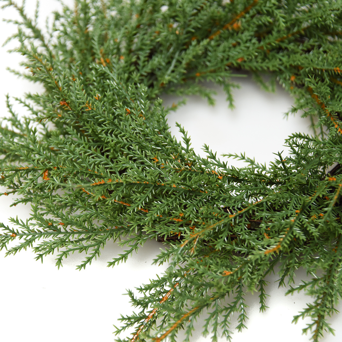 Wholesale Artificial Hanging Plants Christmas Greenery Artificial Pine Garland Faux Cedar Wreath for Party Home Decorations