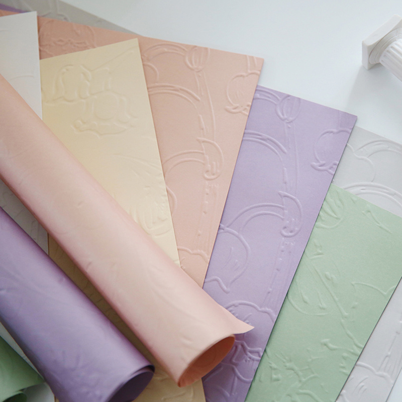 Wholesale Packaging Gift  Bouquet Materia Embossed Wrapping Paper For Flowers Water Proof