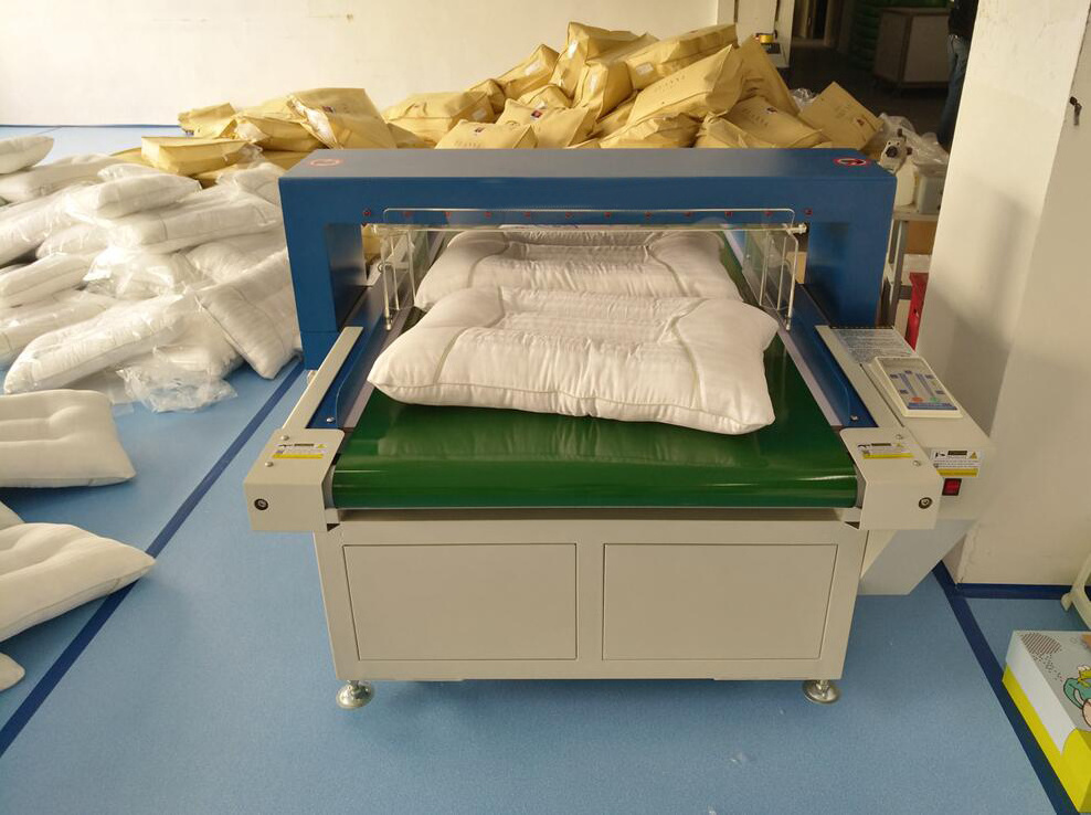 OEM Used For Carpet, Food, Toys, Shoes, Clothes Conveyor Belt Precious Needle Metal Detector