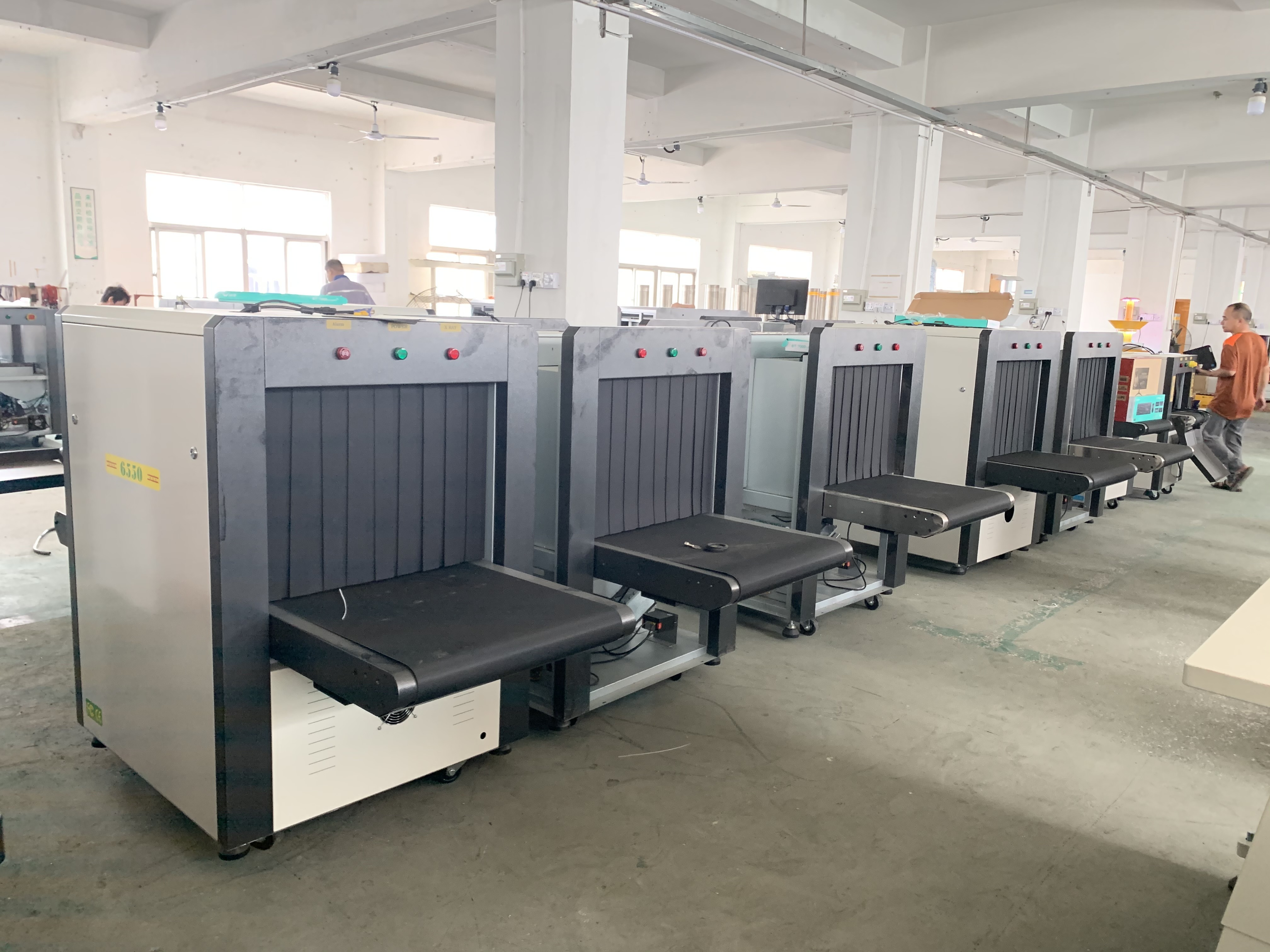 Airport X Ray Baggage Metal Scanner X Ray Security Inspection Supplier