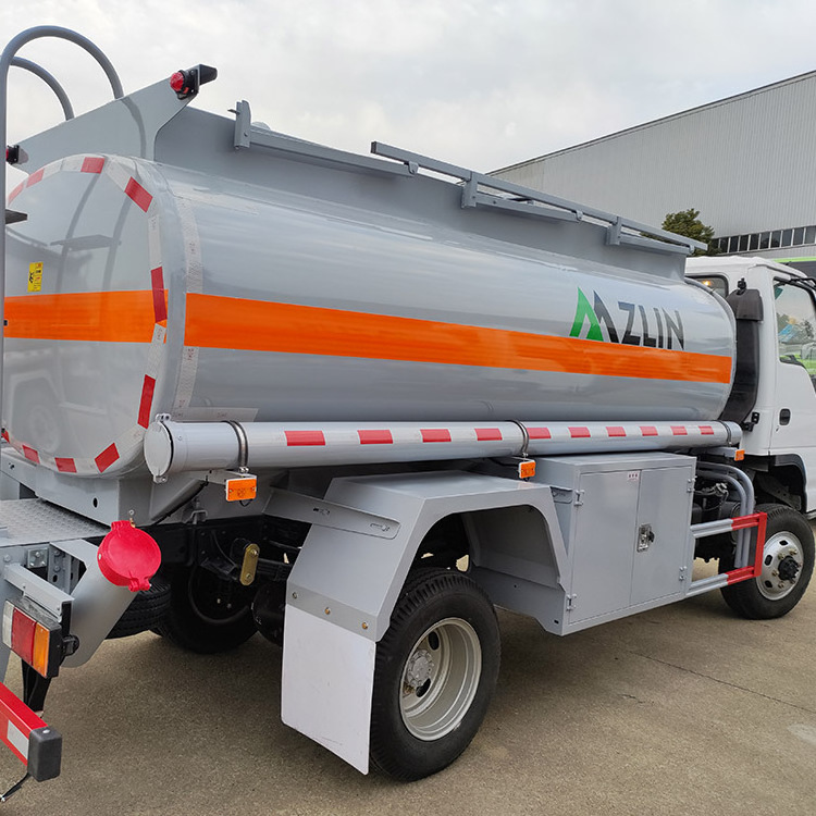 Dongfeng Transporting Oil Tanker Truck Gasoline Tank Truck 6x4 5000 Liters Carbon Steel Automatic Mobile Oil Bowser 4 - 6L 4X2