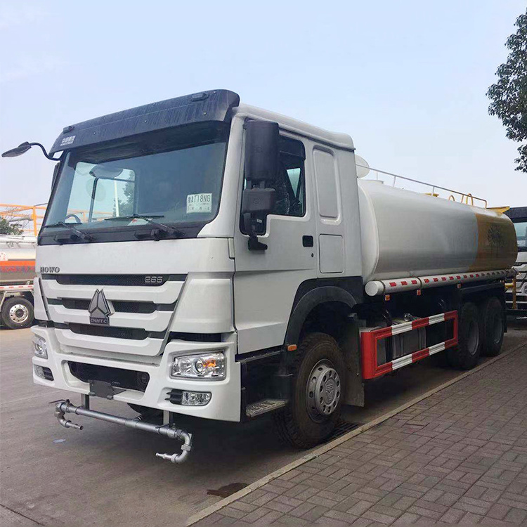 20m3 Water Bowser Sprinkler Truck 20cbm Water Tanker Truck Sinotruk HOWO 6x4 371hp