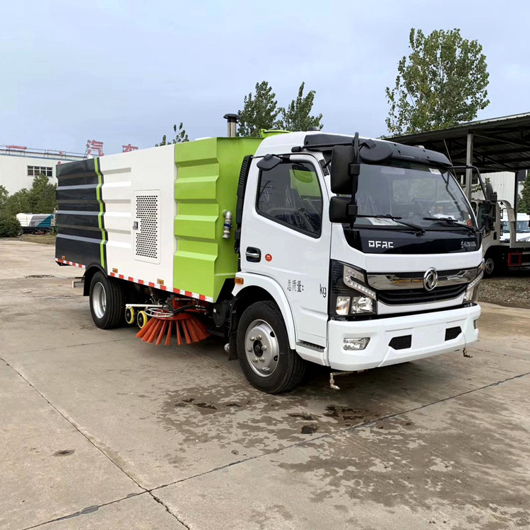 High Efficient Street Cleaners 4x2 Vacuum Road Sweeper Truck