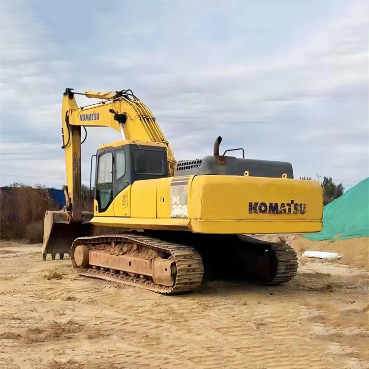 new arrival second hand PC200-8 KOMATSU 20 ton crawler excavator komatsu pc 200-8 used komatsu pc 200 excavator for sale