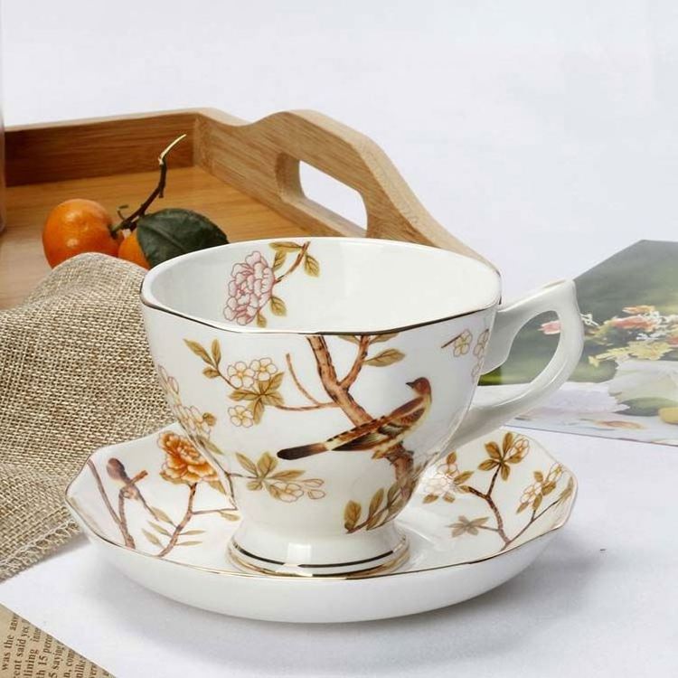 Zogifts British Tazas Luxury Porcelain Floral Tea Cups & Saucers Hand Painted Gold Handle Bone China Coffee Cup And Saucer Set