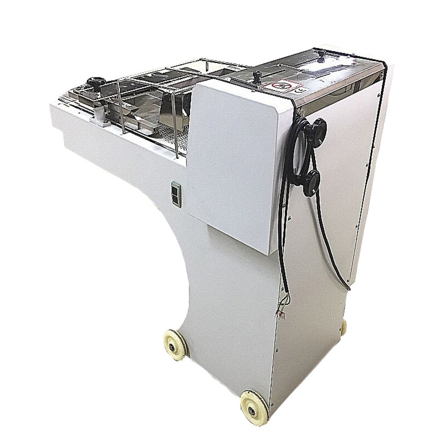 Efficient and convenient French bread making machine hamburger bread forming loaf toast maker forming machine