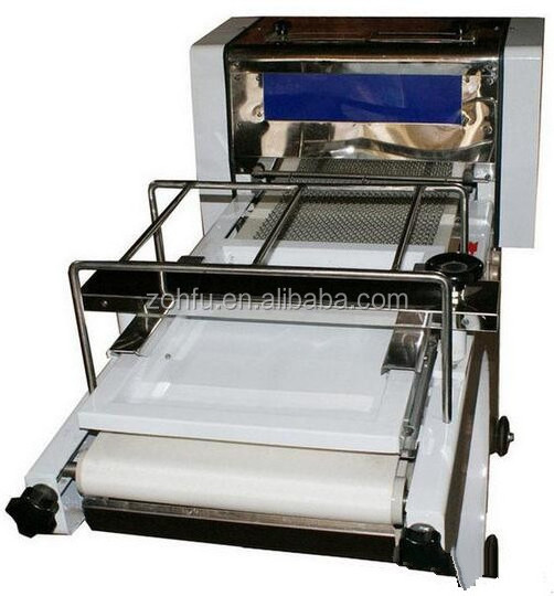 Efficient and convenient French bread making machine hamburger bread forming loaf toast maker forming machine