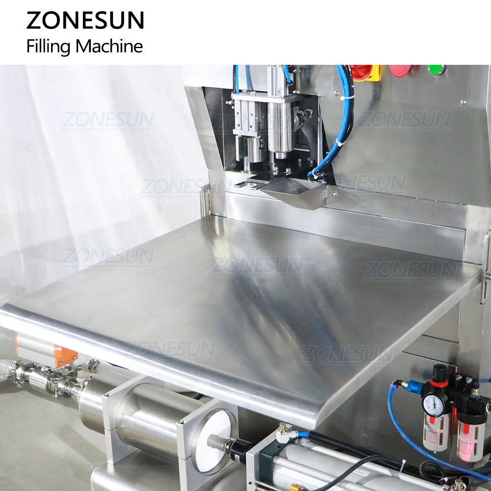 ZONESUN ZS-BIB01 Semi-automatic Milk Fertilizer Juice Plastic Bags-in-Box Water Wine Syrup Liquid Box Filling Capping Machine