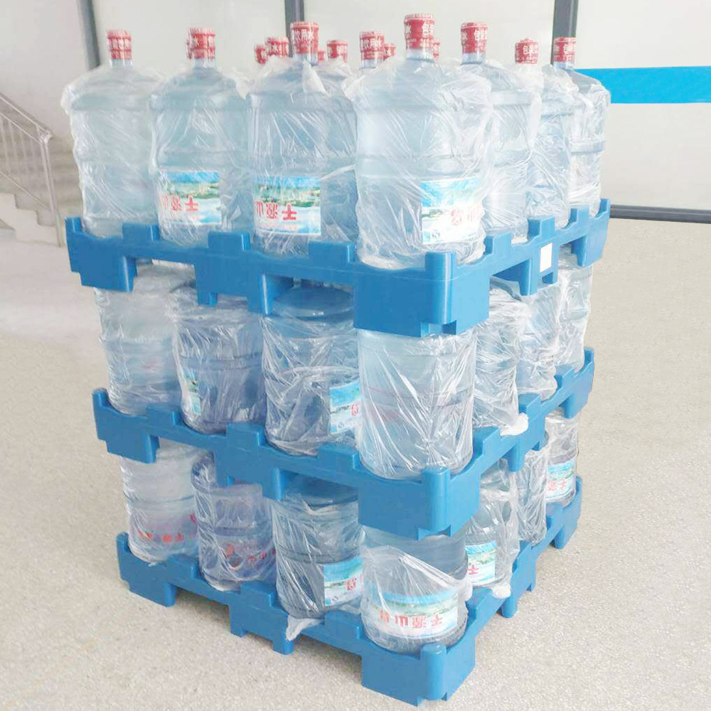 Wholesale Blue Color Stacking Plastic 18L 18.9L 19L 20L 5 Gallon Drinking Mineral Water Bottle Pallet