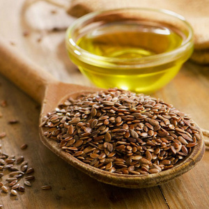 Factory Supply Cold Pressed Linseed Oil Food Grade 100% Pure  Organic Flax Seed Oil  Bulk Price