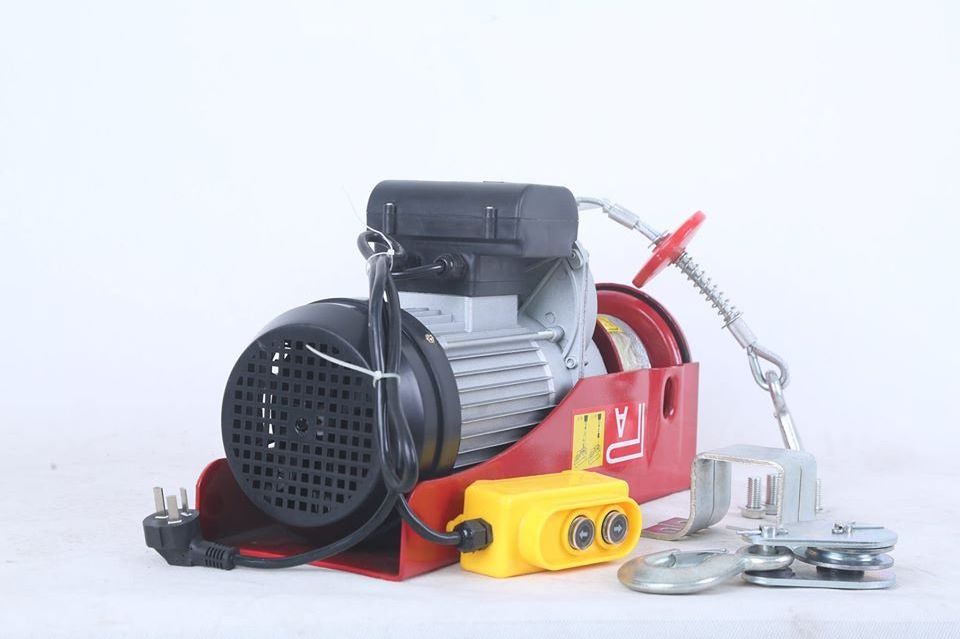 hot selling 220V Construction Material Lifting Mini Electric Winch Used Cable Hoist for sale