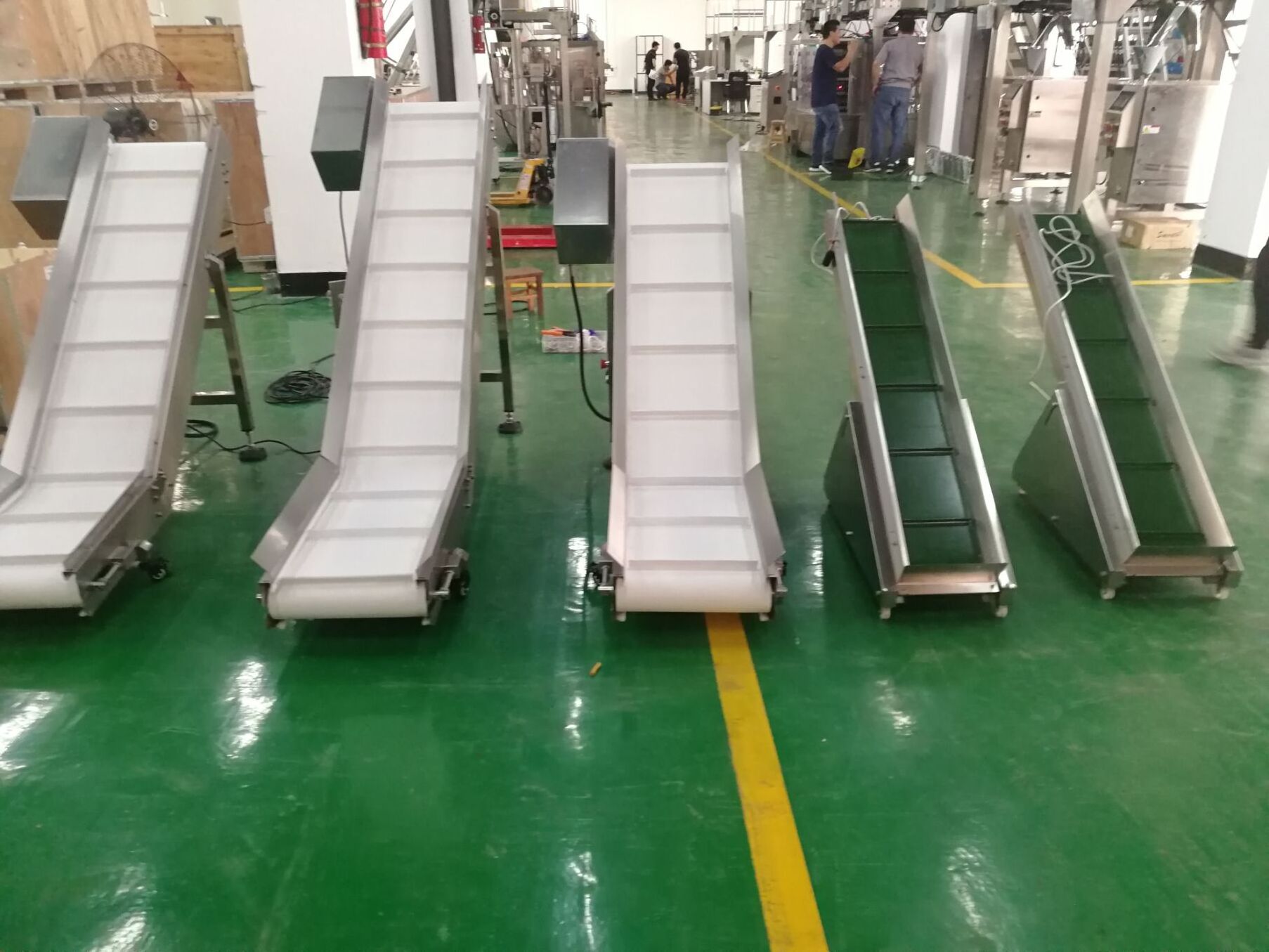 Automatic screw conveyor portable chain belt take off conveyor