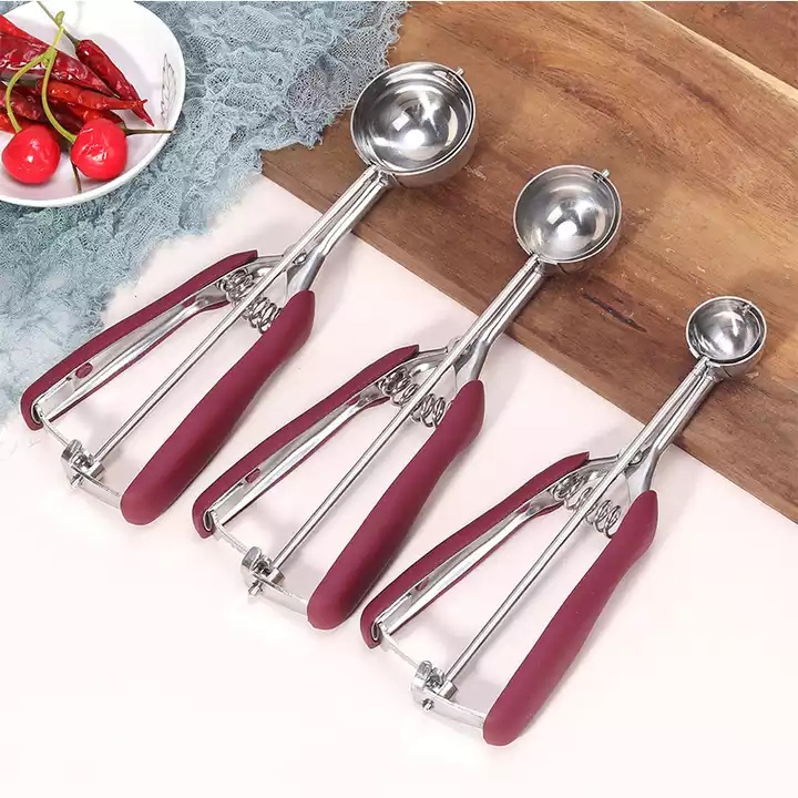 Hot Selling Custom Food Grade Stainless Steel Ice Cream Scoop With Rubber Handle