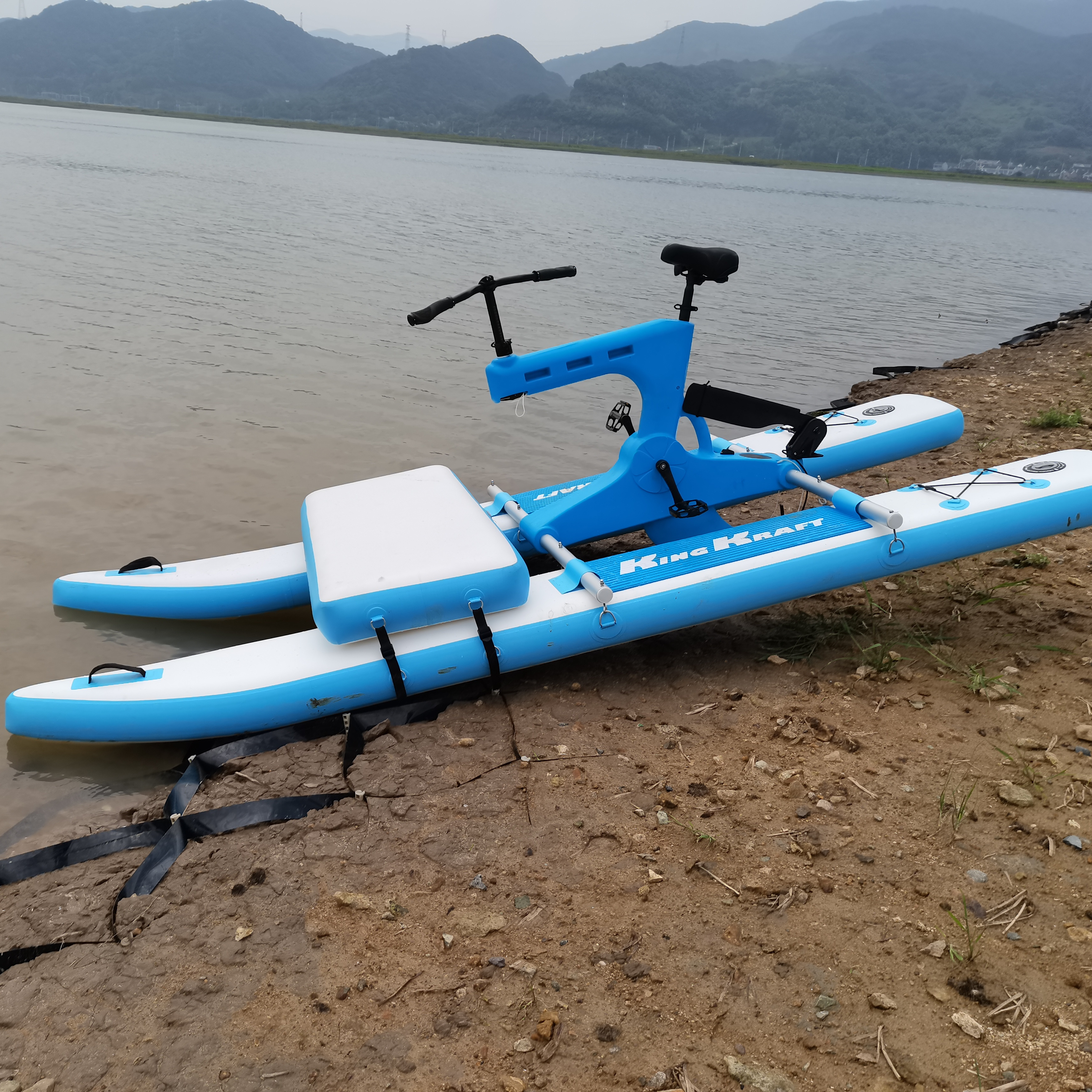 Manufacturer Amusement Rides Pedal Water Bicycle Single Inflatable Pontoons Aqua Bike