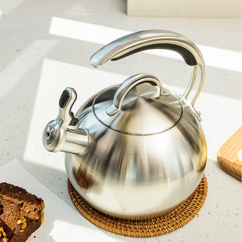 Manufacturer silicone handle stainless steel tea whisting water kettle camping water stove top whistling teapot