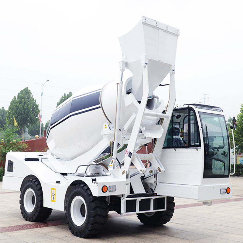 3.5M3 Self Loading Mobile Concrete Mixer Machine Price Self-loading Concrete Mixer Truck for Sale in Dubai