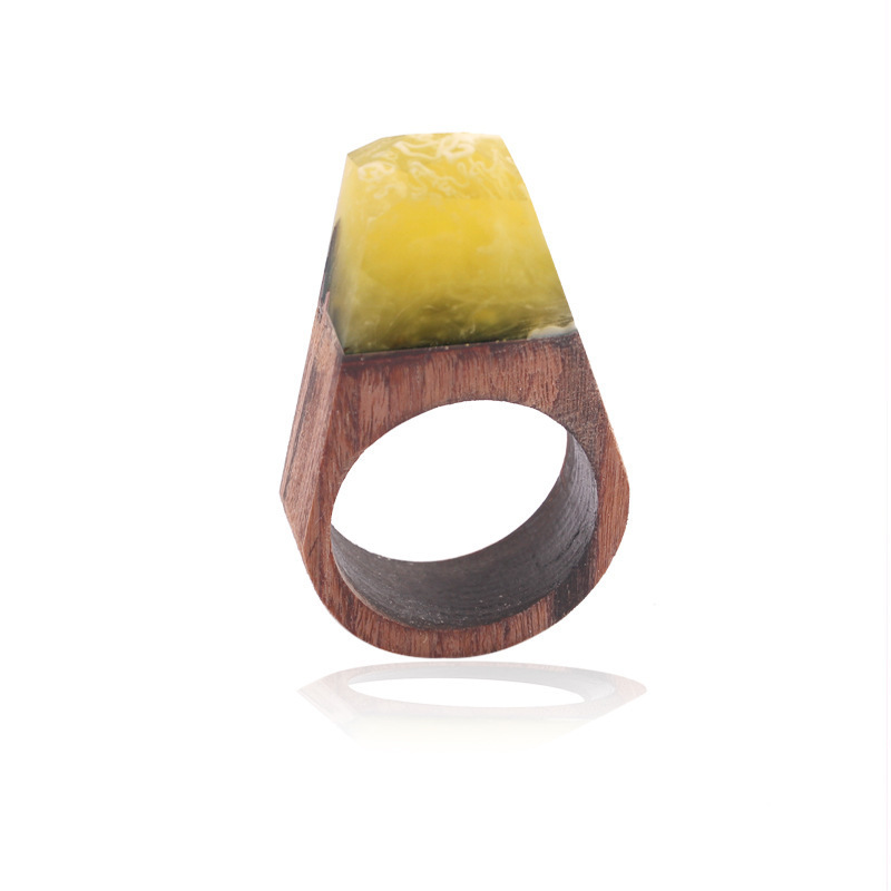 Zooying 2023 Newest Design Creative Jewelry Popular Transparent Forest Landscape  Flower Wooden Resin Geometry Wooden Ring