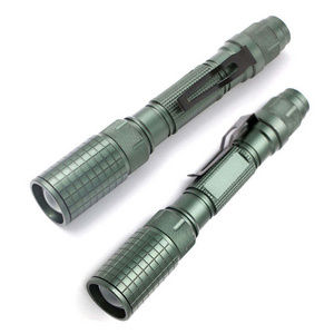 New High Quality Zoom Flash Light 800 Lumens 4Aa Dry Electricity Waterproof Multi Function Led Flashlight